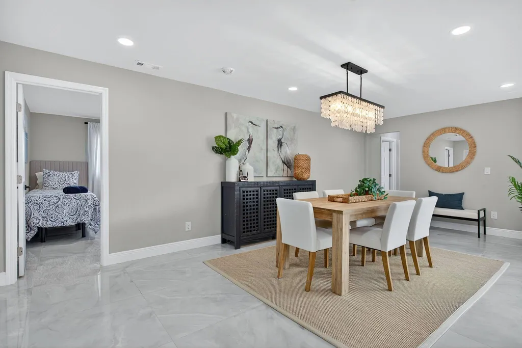 2421 NW 114th Avenue Coral Springs FL 33065