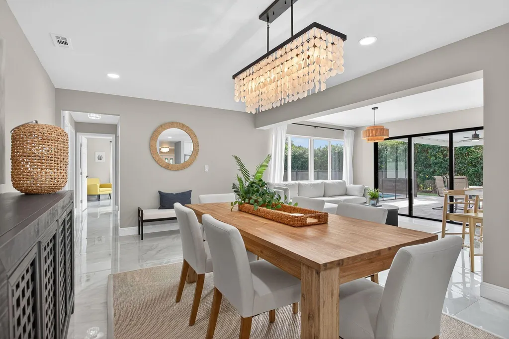 2421 NW 114th Avenue Coral Springs FL 33065
