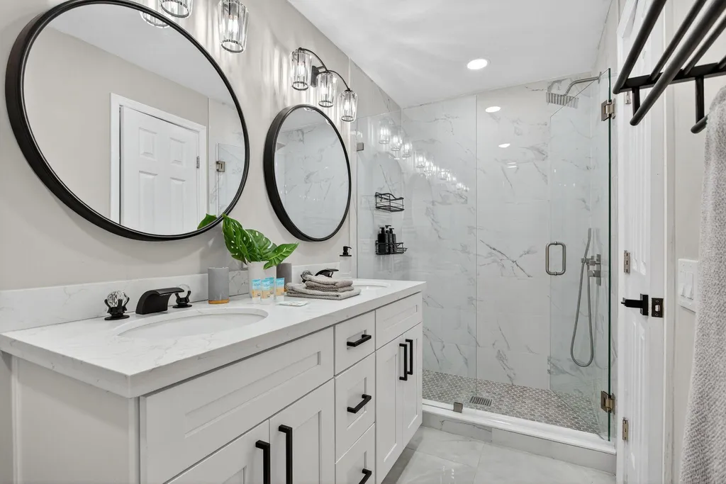 2421 NW 114th Avenue Coral Springs FL 33065