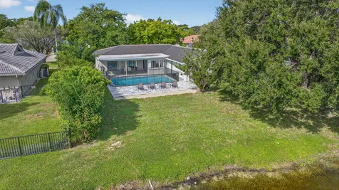 2421 NW 114th Avenue Coral Springs FL 33065