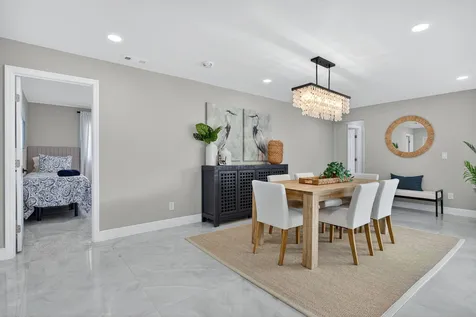 2421 NW 114th Avenue Coral Springs FL 33065