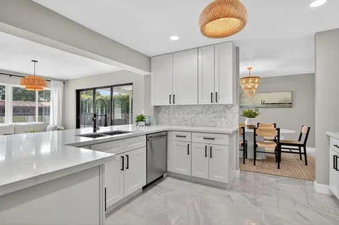 2421 NW 114th Avenue Coral Springs FL 33065