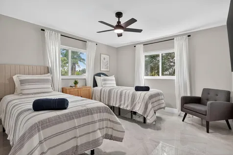 2421 NW 114th Avenue Coral Springs FL 33065
