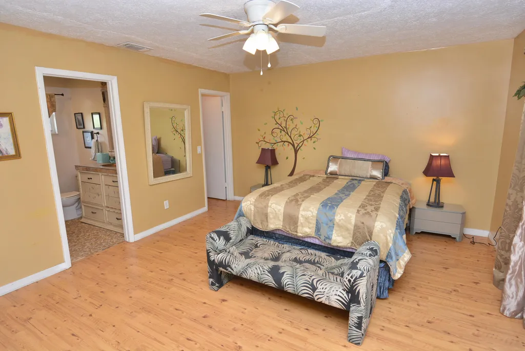2198 SE Dolphin Road Port St Lucie FL 34952