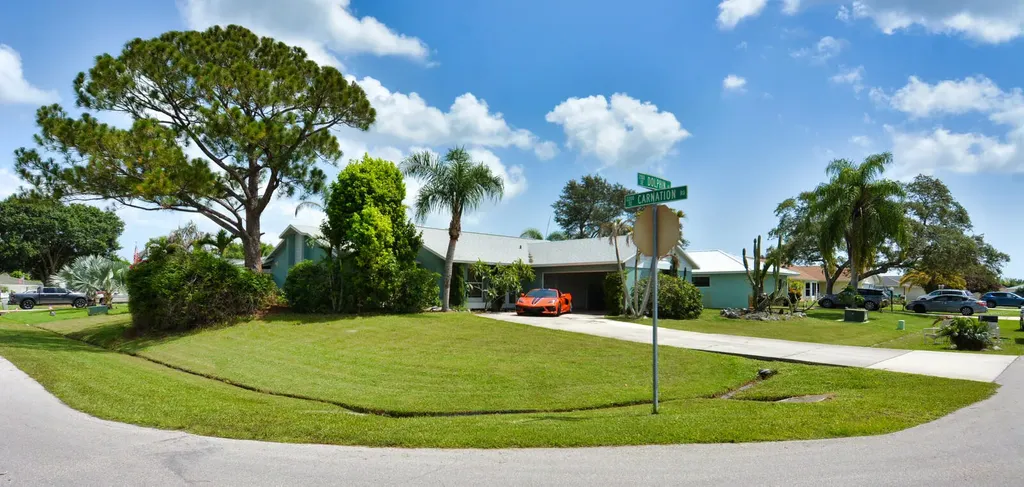 2198 SE Dolphin Road Port St Lucie FL 34952