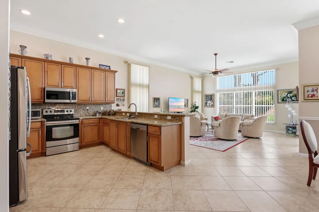 7007 Imperial Beach Circle Delray Beach FL 33446