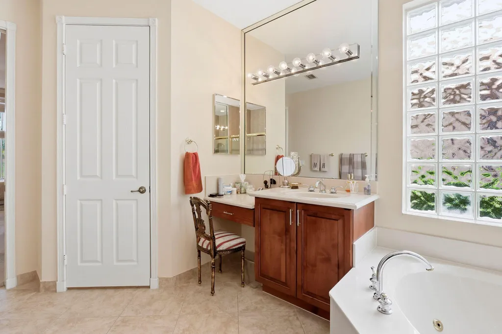7007 Imperial Beach Circle Delray Beach FL 33446