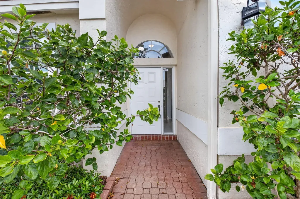 23256 Alora Drive Boca Raton FL 33433