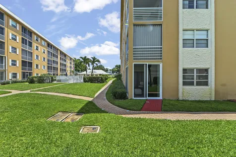 308 Golfview Road North Palm Beach FL 33408