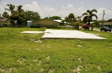 8480 SE Citrus Way Hobe Sound FL 33455