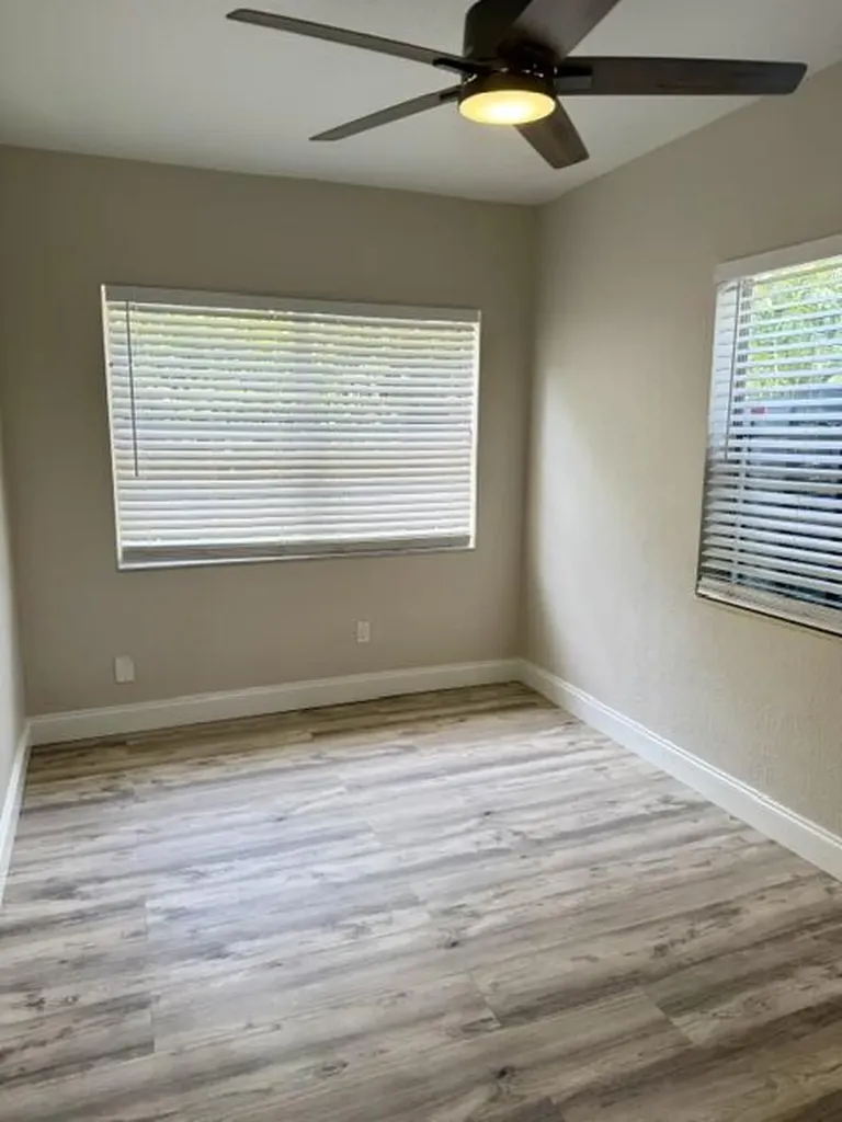 301 S M Street Lake Worth Beach FL 33460