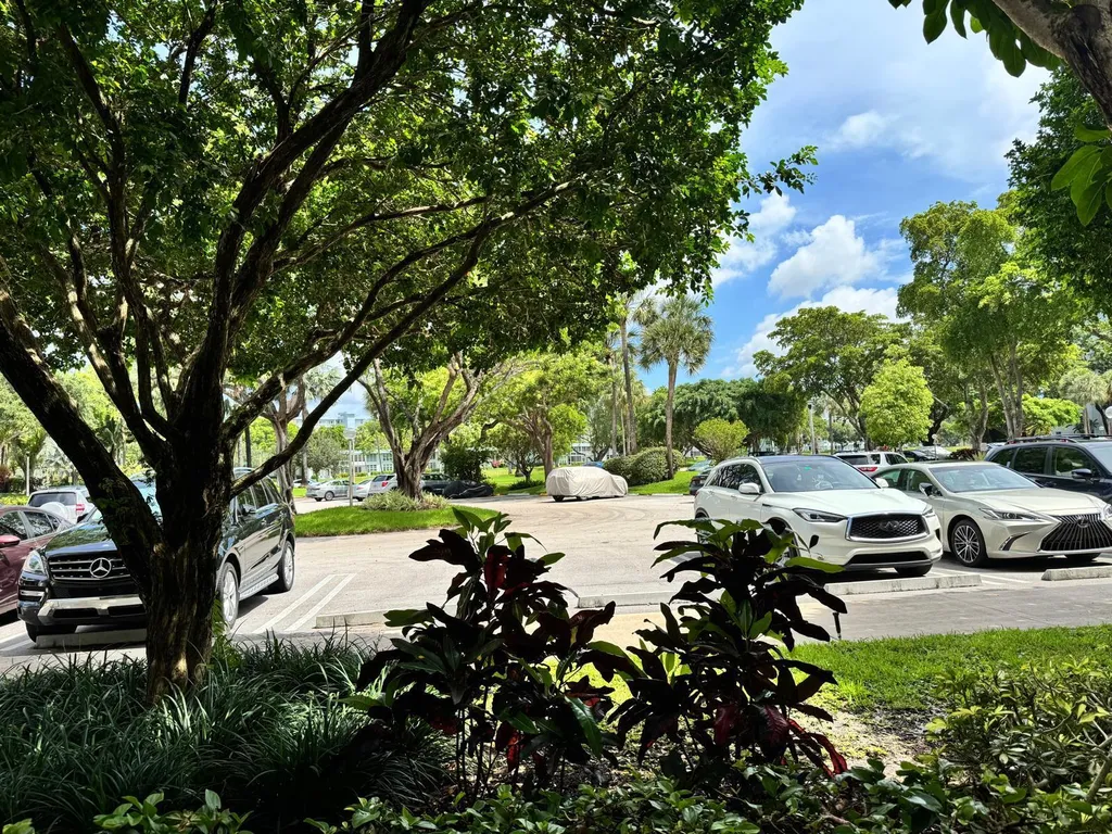 3100 N Course Lane Pompano Beach FL 33069