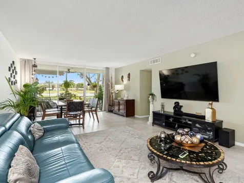 3100 N Course Lane Pompano Beach FL 33069