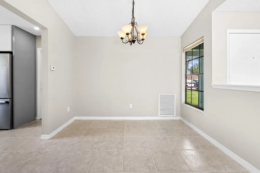 1322 Denlow Lane Royal Palm Beach FL 33411