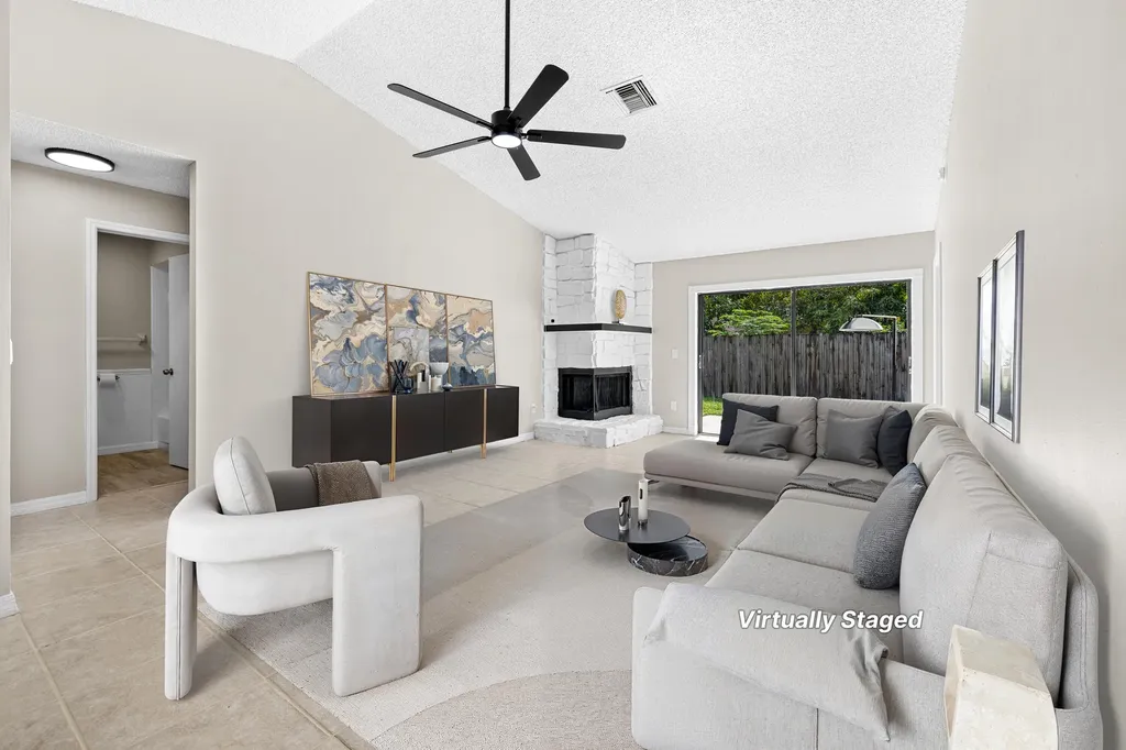 1322 Denlow Lane Royal Palm Beach FL 33411