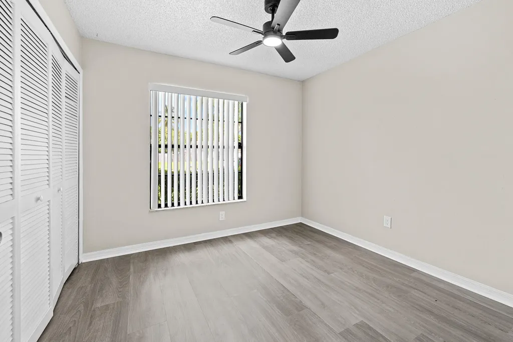 1322 Denlow Lane Royal Palm Beach FL 33411