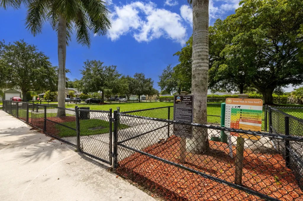 1322 Denlow Lane Royal Palm Beach FL 33411