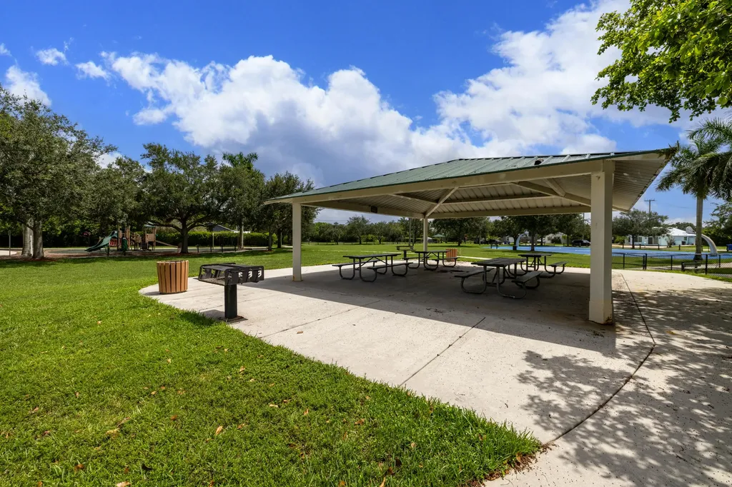 1322 Denlow Lane Royal Palm Beach FL 33411