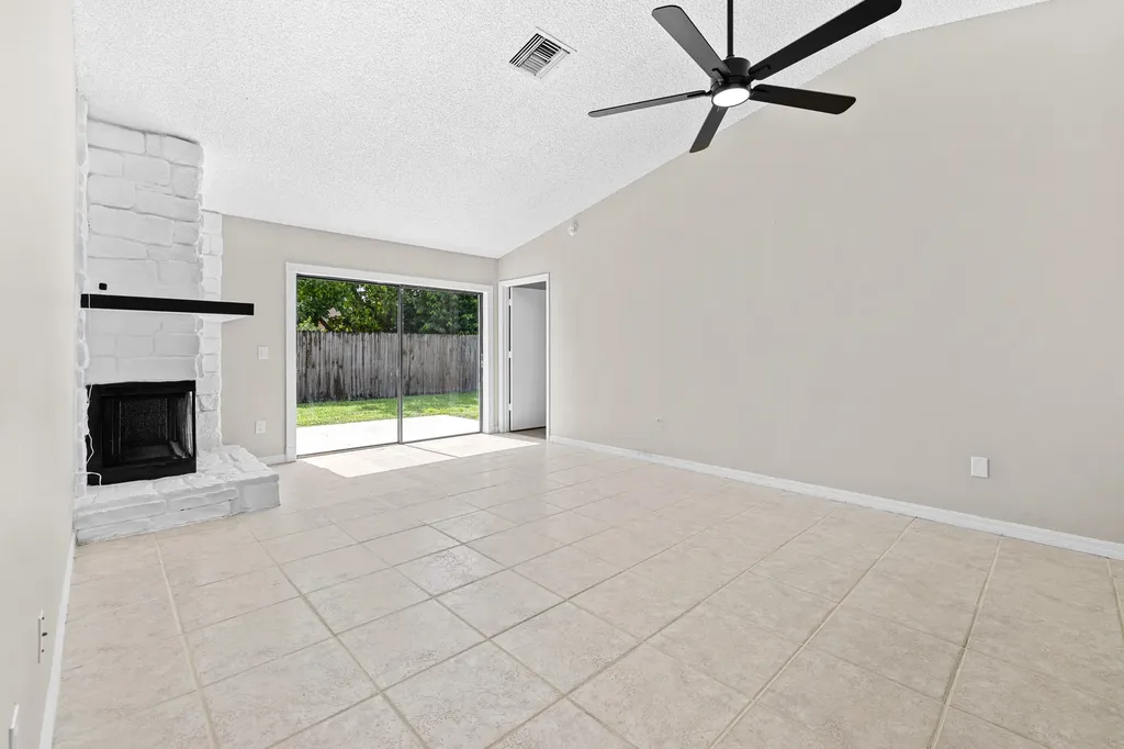 1322 Denlow Lane Royal Palm Beach FL 33411