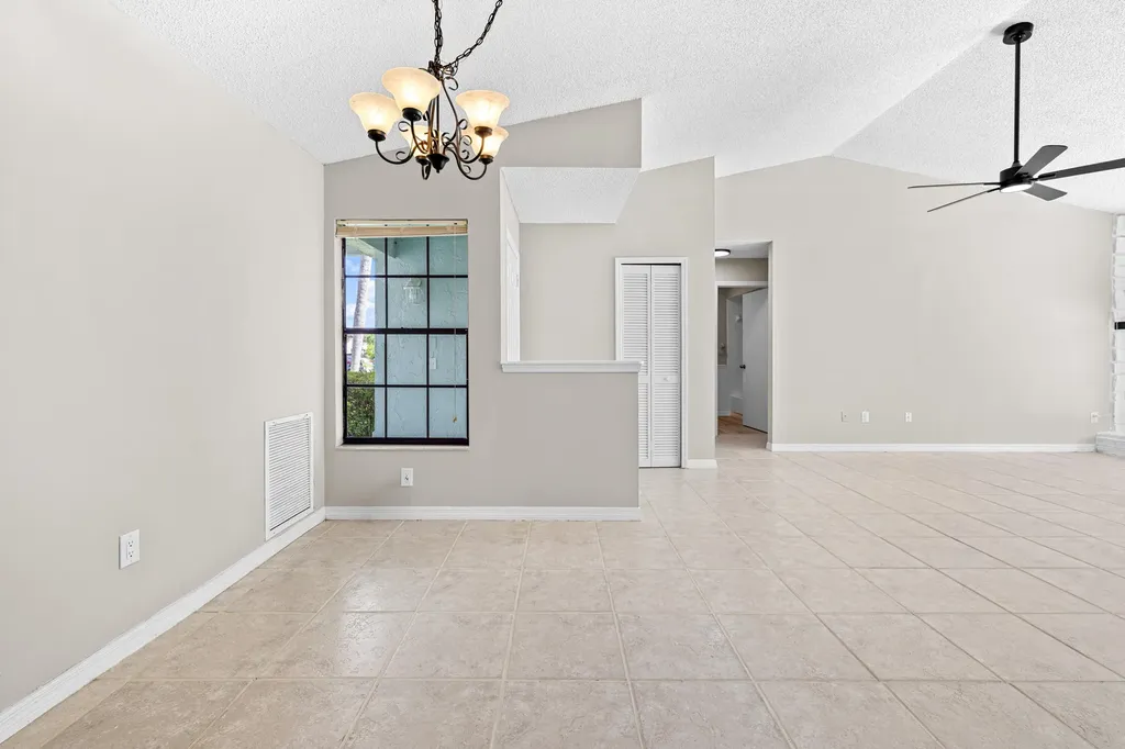1322 Denlow Lane Royal Palm Beach FL 33411