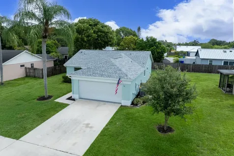 1322 Denlow Lane Royal Palm Beach FL 33411