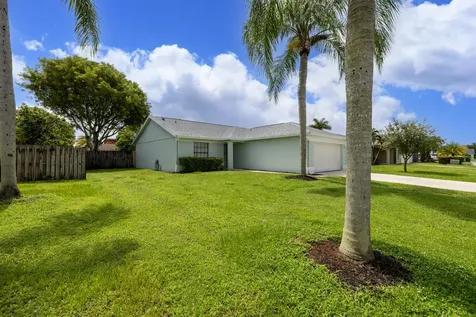 1322 Denlow Lane Royal Palm Beach FL 33411