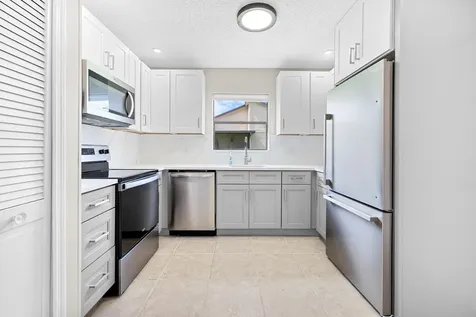 1322 Denlow Lane Royal Palm Beach FL 33411