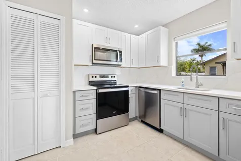 1322 Denlow Lane Royal Palm Beach FL 33411