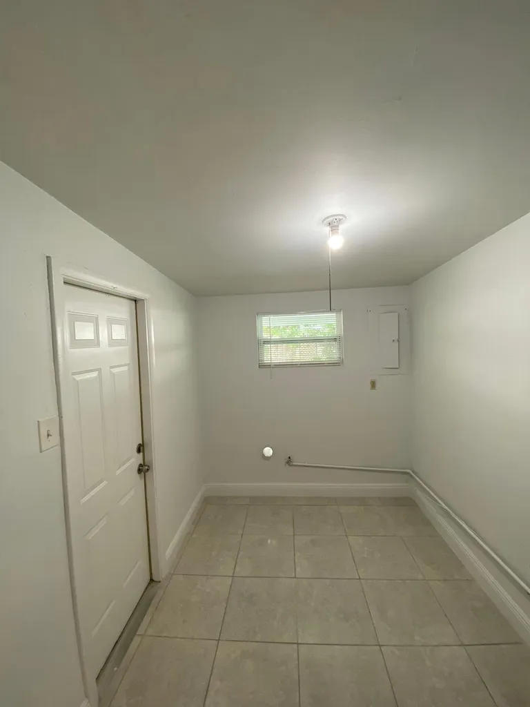 9121 Bamboo Drive Palm Beach Gardens FL 33410