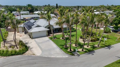 8081 SE Shiloh Terrace Hobe Sound FL 33455