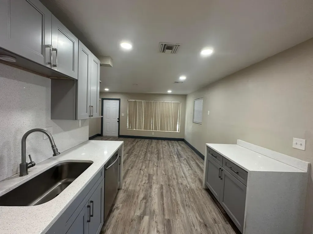 2550 NE 7th Terrace Pompano Beach FL 33064