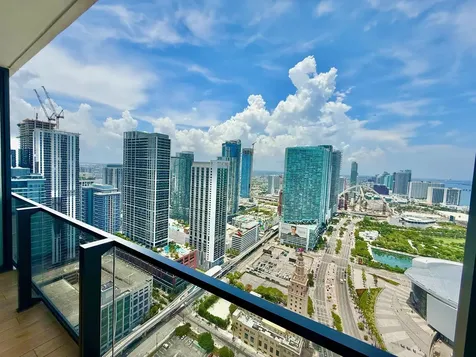 398 NE 5th Street Miami FL 33132
