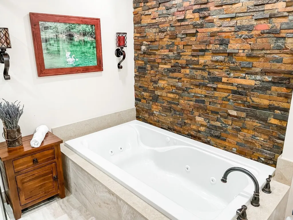 25 Lexington Lane W Palm Beach Gardens FL 33418