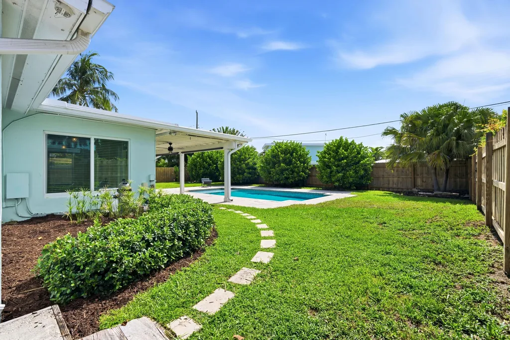 5920 Lake Osborne Drive Lake Worth FL 33461