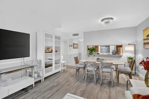 7500 NW 1st Court Plantation FL 33317