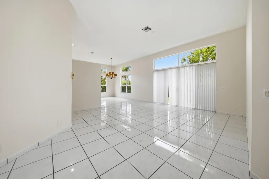 10769 Maple Chase Drive Boca Raton FL 33498