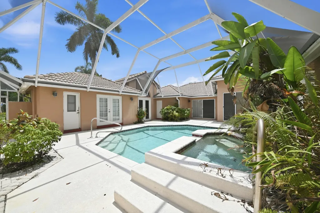 10769 Maple Chase Drive Boca Raton FL 33498