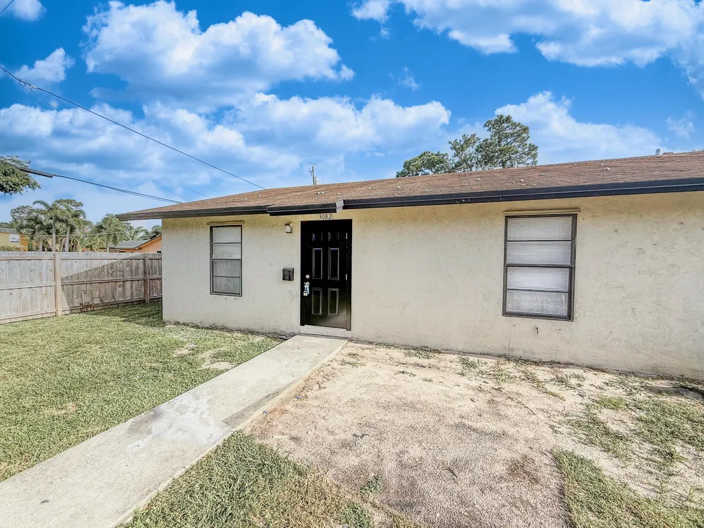 3082 Swain Boulevard Greenacres FL 33463
