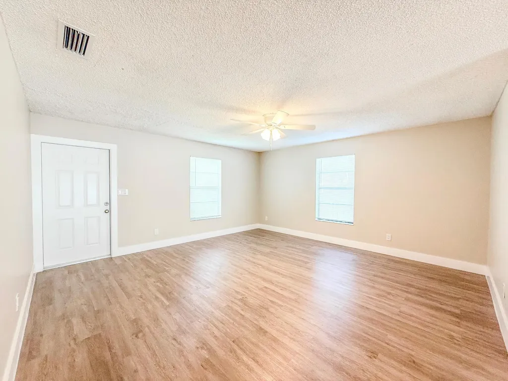 3082 Swain Boulevard Greenacres FL 33463