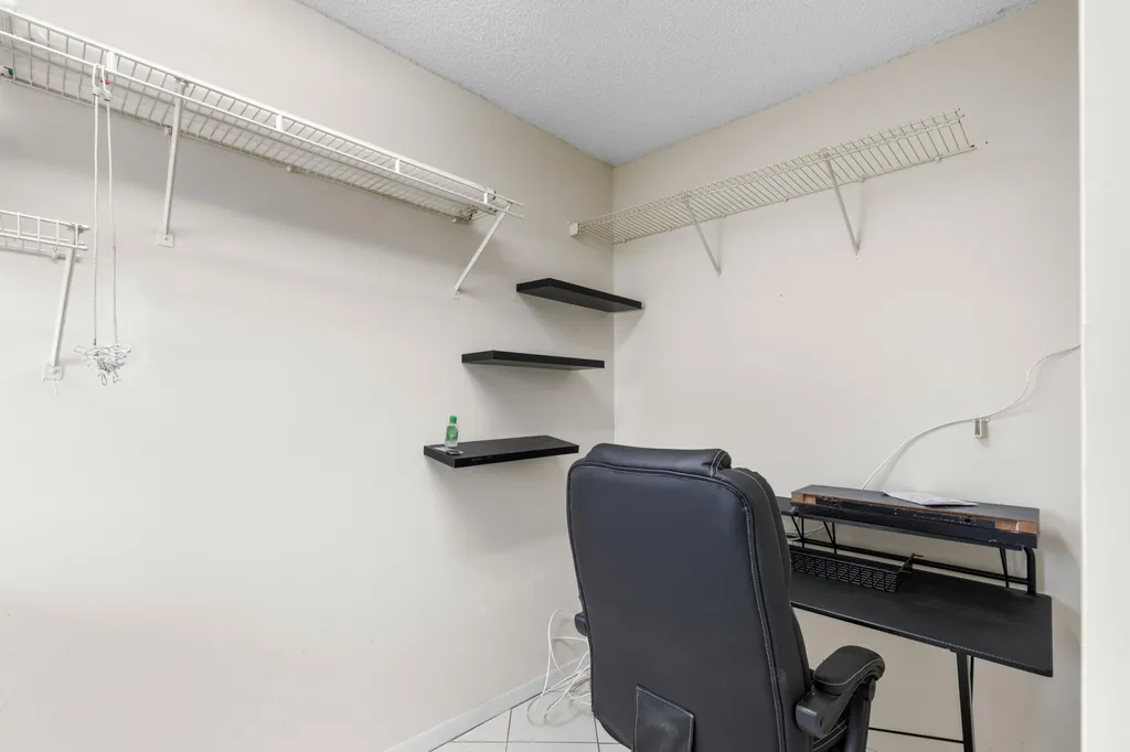 15450 Pembridge Avenue Delray Beach FL 33484