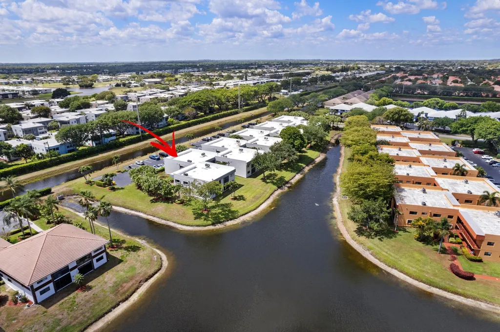 15450 Pembridge Avenue Delray Beach FL 33484