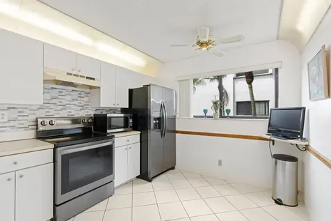 15450 Pembridge Avenue Delray Beach FL 33484