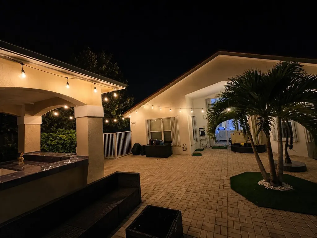 9576 Taormina Street Lake Worth FL 33467