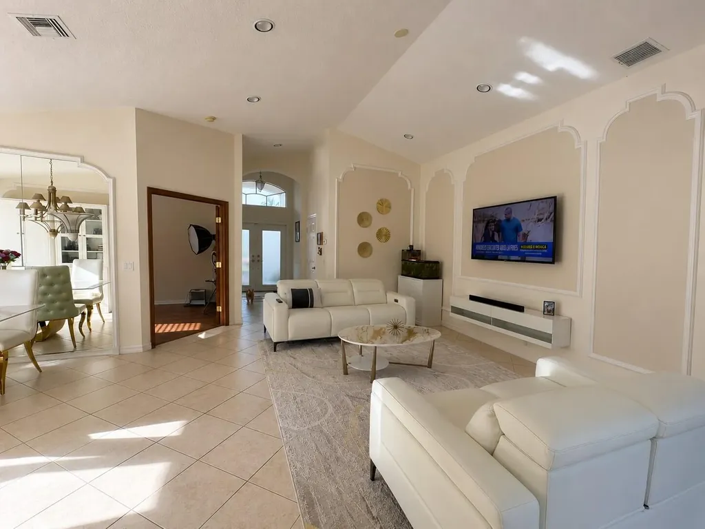 9576 Taormina Street Lake Worth FL 33467
