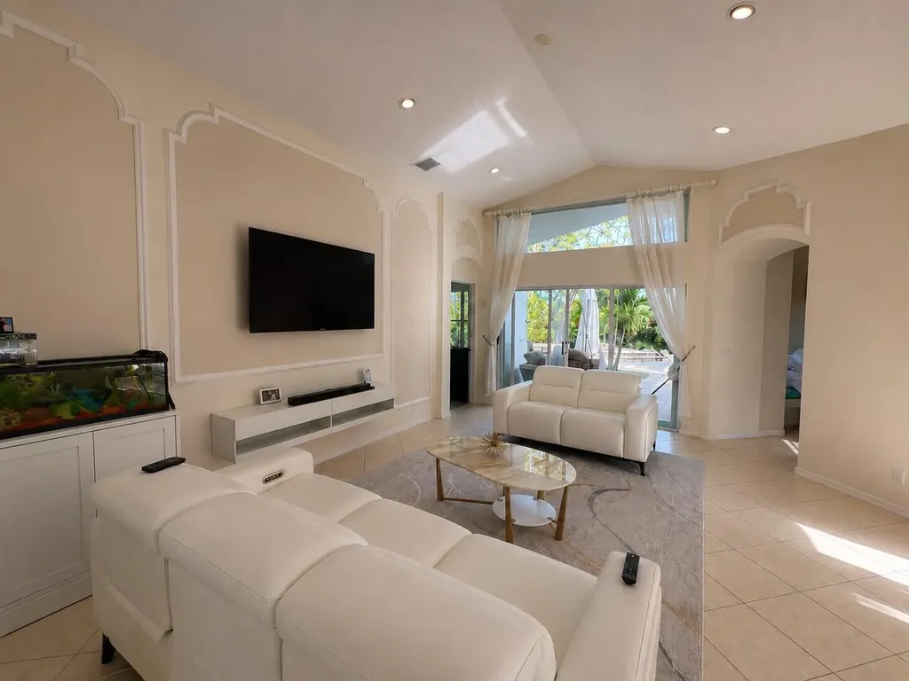 9576 Taormina Street Lake Worth FL 33467