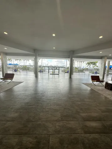 800 West Avenue Miami Beach FL 33139