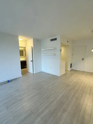 800 West Avenue Miami Beach FL 33139
