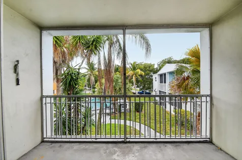 1505 Crescent Circle Lake Park FL 33403