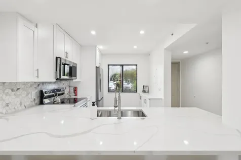 1601 Marina Isle Way Jupiter FL 33477