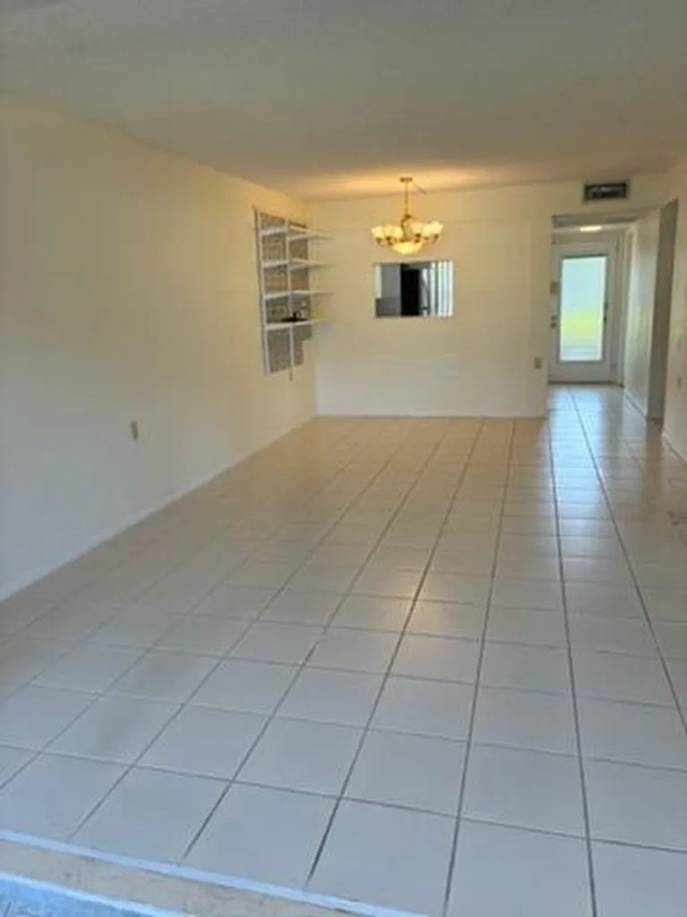 2708 Nassau Bend Coconut Creek FL 33066
